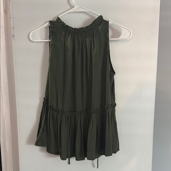 LOFT Women's Green Sleeveless Top - Picture 2 of 4
